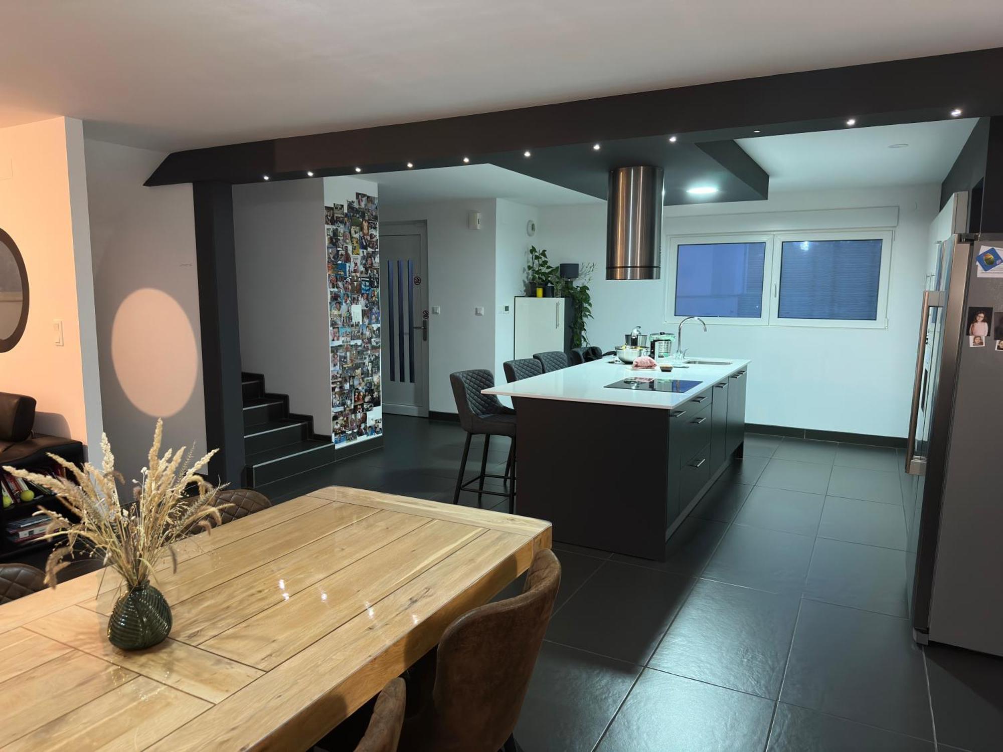 B&B Chez L'Habitant Chambre Privative Sur La Route Des Vins Tv Parking Box Velo Issenheim Exterior photo